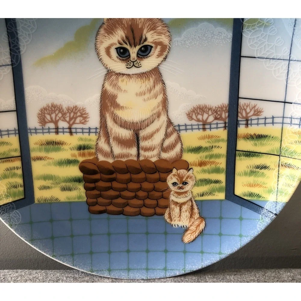 Vintage Artmark Porcelain Plate Cat Kitten Blue Sky Fields Decor Japan 7 3/4